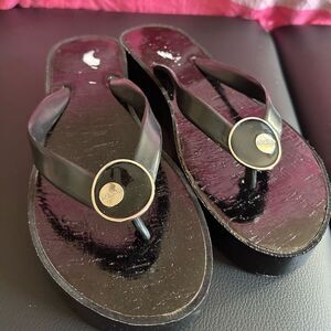 BCBG Platform Flip Flop Sandals Black Thong Wedge Sandals Women Size 10